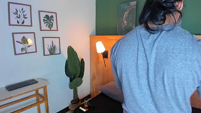 jacob-coper online show from September 10, 2025, 3:16 am