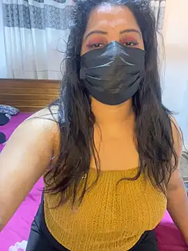 Snapshot of NOORA-GIRL chatting on February 4, 2026, 2:39 am NOORA-GIRL online show from February 4, 2026, 2:39 am