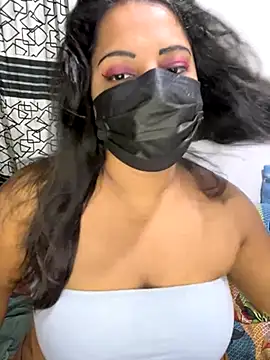 Snapshot of NOORA-GIRL chatting on December 4, 2025, 10:09 pm NOORA-GIRL online show from December 4, 2025, 10:09 pm