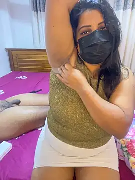 Snapshot of NOORA-GIRL chatting on February 5, 2026, 1:45 am NOORA-GIRL online show from February 5, 2026, 1:45 am