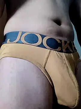 AmnionicDemeanor online show from April 14, 2026, 7:30 pm