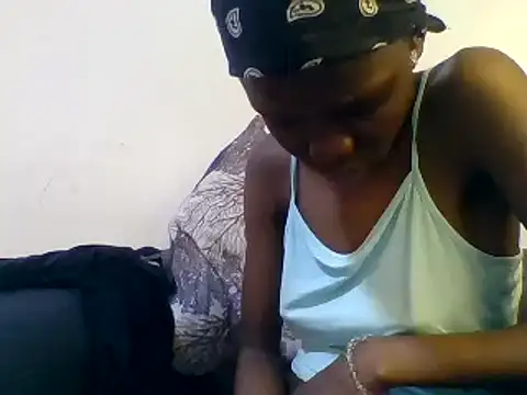 Baddie Floxxy online show from December 8, 2024, 8:47 pm