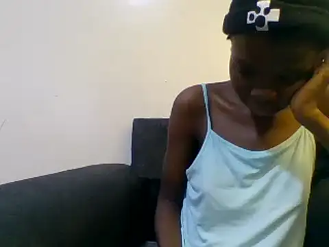 Baddie Floxxy online show from December 2, 2024, 8:17 pm