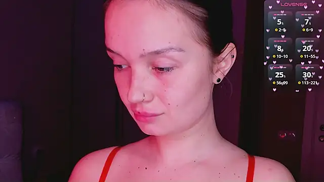 Snapshot of bitchpeace_ chatting on March 6, 2026, 8:59 pm bitchpeace online show from March 6, 2026, 8:59 pm