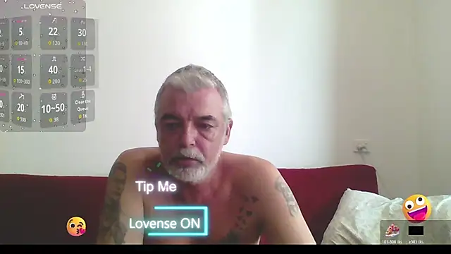 Snapshot of Skoona73 chatting on September 18, 2025, 6:16 am Skoona73 online show from September 18, 2025, 6:16 am