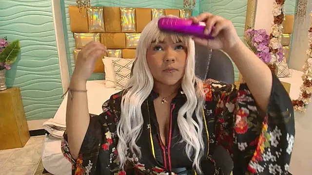 cherry chel online show from February 6, 2026, 2:51 am