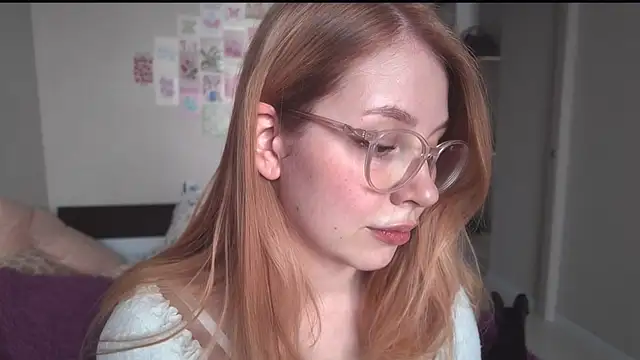 HoneyAudrey online show from January 9, 2026, 3:24 am