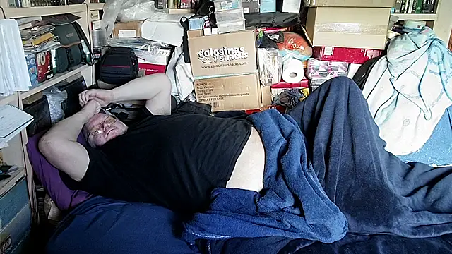 hadeszeuss2 online show from February 22, 2026, 3:24 pm