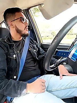 Snapshot of mosmar_20 chatting on September 11, 2025, 1:44 pm mosmar 20 online show from September 11, 2025, 1:44 pm