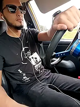 Snapshot of mosmar_20 chatting on February 7, 2025, 7:27 pm mosmar 20 online show from February 7, 2025, 7:27 pm