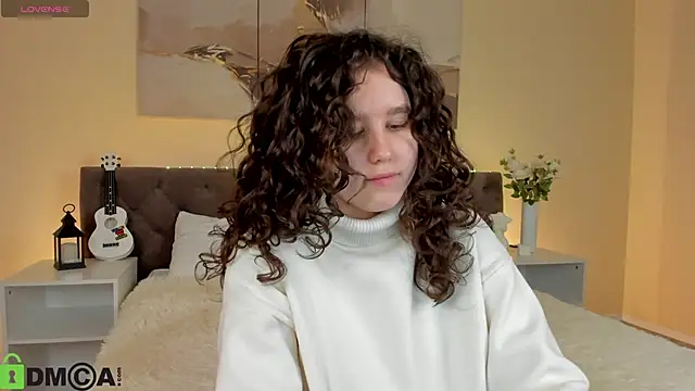 Ariella Sol online show from October 27, 2025, 1:06 am