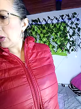 any mour online show from April 15, 2026, 5:17 pm