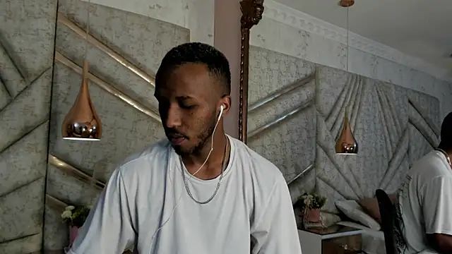 JamesParck online show from March 20, 2025, 12:32 pm