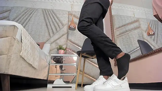 JamesParck online show from February 22, 2025, 2:30 pm