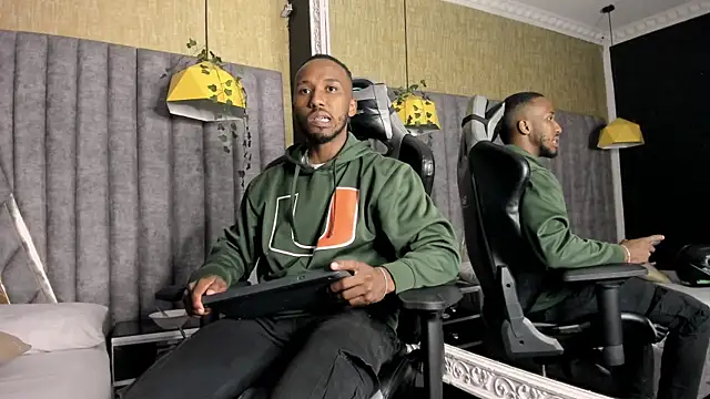 JamesParck online show from March 26, 2026, 11:57 pm