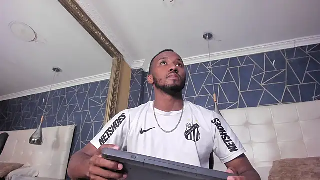 JamesParck online show from April 4, 2026, 10:05 pm