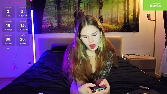 Snapshot of excited-kristi chatting on June 20, 2026, 10:48 pm excited-kristi online show from June 20, 2026, 10:48 pm
