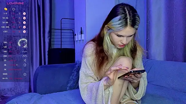 excited-kristi online show from December 27, 2024, 2:25 am