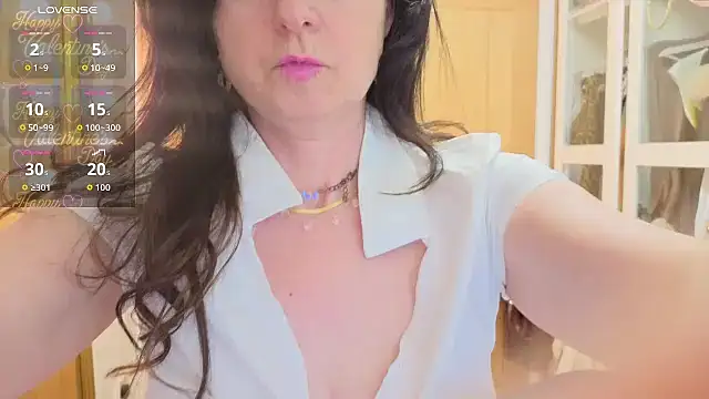 elelecta online show from March 31, 2026, 8:49 am