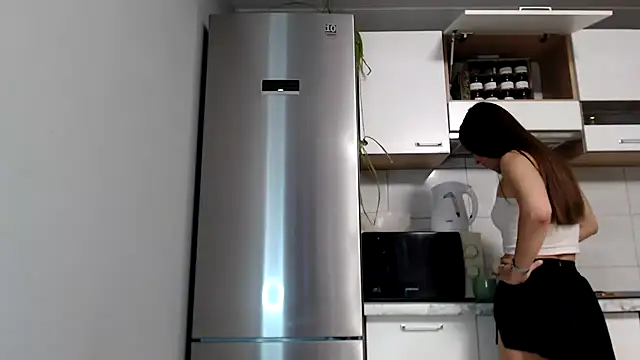 SierraSky  online show from September 14, 2025, 5:13 pm