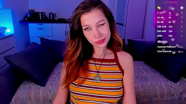 tenderdreams online show from November 15, 2025, 8:57 pm