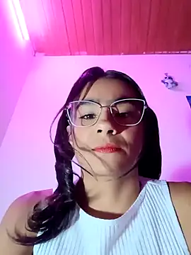 Leslly  online show from February 2, 2026, 10:58 am