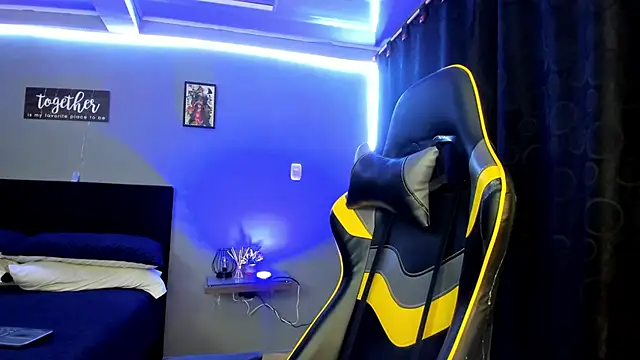 owengray2n online show from September 10, 2025, 2:21 am