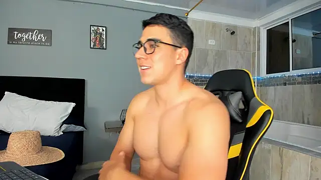 owengray2n online show from January 20, 2025, 4:54 am