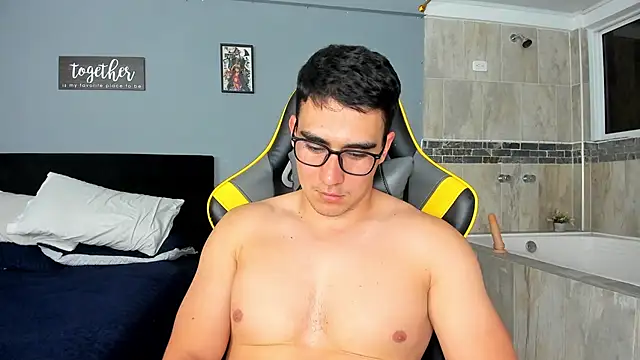 owengray2n online show from January 19, 2025, 3:18 am