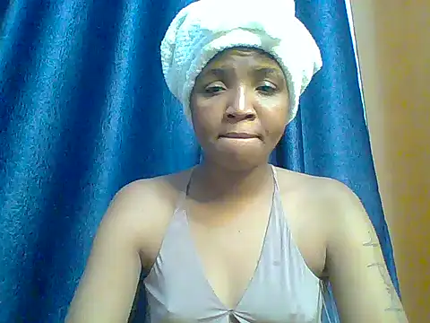 Snapshot of pretty_cool chatting on July 13, 2026, 10:31 pm pretty cool online show from July 13, 2026, 10:31 pm