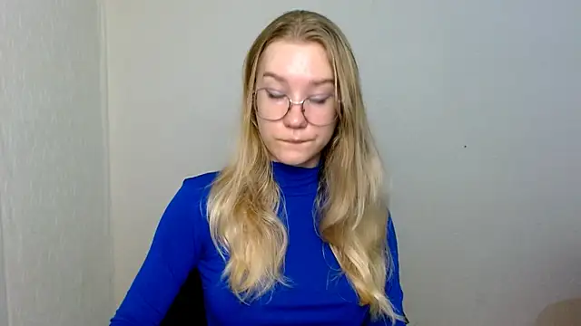 cindi hot online show from November 26, 2025, 9:09 am