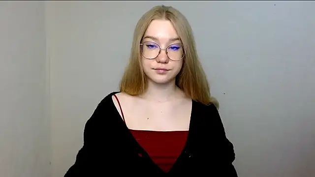 Snapshot of cindi_hot chatting on April 26, 2026, 11:18 am cindi hot online show from April 26, 2026, 11:18 am