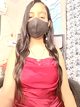 Snapshot of Parinaaz18 chatting on January 14, 2026, 1:53 am Parinaaz18 online show from January 14, 2026, 1:53 am