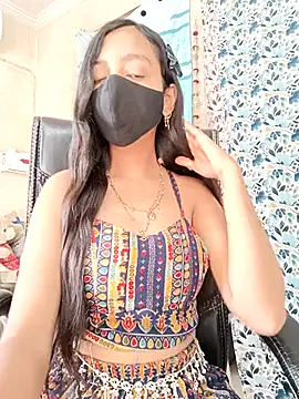 Snapshot of Parinaaz18 chatting on September 12, 2025, 2:23 am Parinaaz18 online show from September 12, 2025, 2:23 am