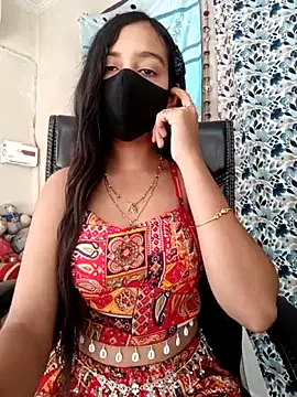 Snapshot of Parinaaz18 chatting on September 9, 2025, 2:32 am Parinaaz18 online show from September 9, 2025, 2:32 am