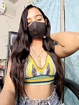 Snapshot of Parinaaz18 chatting on February 27, 2026, 1:06 am Parinaaz18 online show from February 27, 2026, 1:06 am