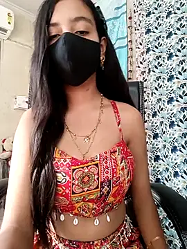 Snapshot of Parinaaz18 chatting on September 15, 2025, 2:12 am Parinaaz18 online show from September 15, 2025, 2:12 am