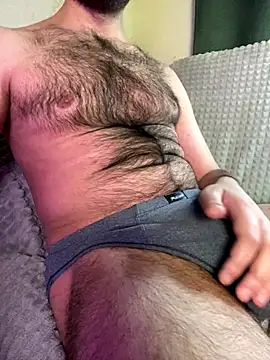 Deckard Webb1  online show from November 21, 2025, 6:56 am