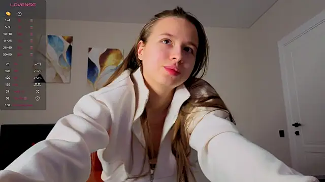 Snapshot of Dream_emma chatting on October 6, 2025, 6:25 am Dream emma online show from October 6, 2025, 6:25 am