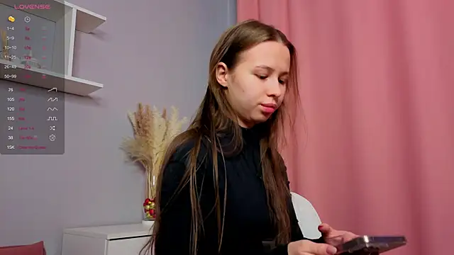 Snapshot of Dream_emma chatting on February 16, 2026, 4:22 am Dream emma online show from February 16, 2026, 4:22 am