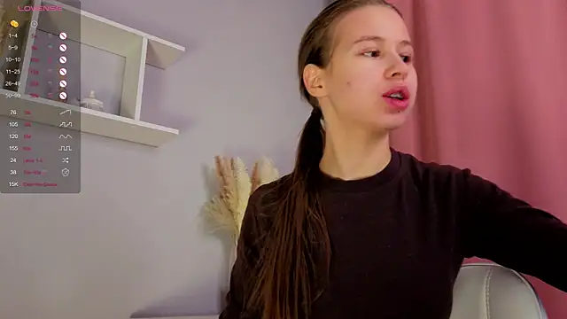 Snapshot of Dream_emma chatting on February 12, 2026, 12:32 am Dream emma online show from February 12, 2026, 12:32 am