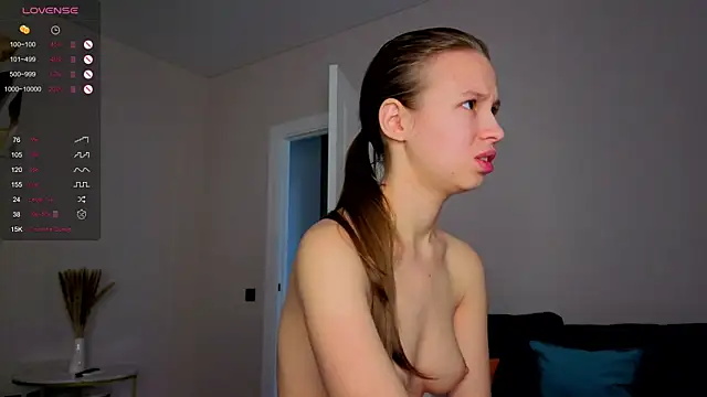 Snapshot of Dream_emma chatting on September 10, 2025, 1:59 am Dream emma online show from September 10, 2025, 1:59 am