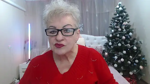 KayleSmoll online show from January 14, 2026, 7:39 pm