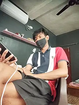 richardjames95 online show from February 1, 2026, 12:14 pm