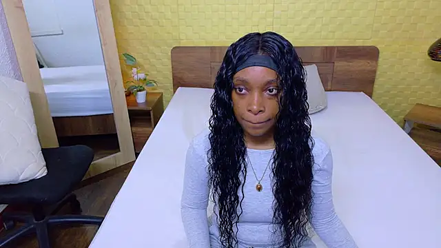 Shamiraa moore online show from February 13, 2026, 8:09 pm