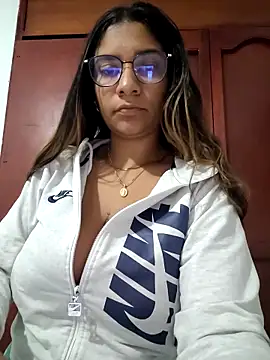 Snapshot of Sofythom1 chatting on March 13, 2026, 3:55 am Sofythom1 online show from March 13, 2026, 3:55 am