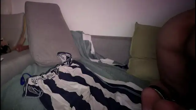 swissMen DE online show from December 6, 2024, 5:03 am