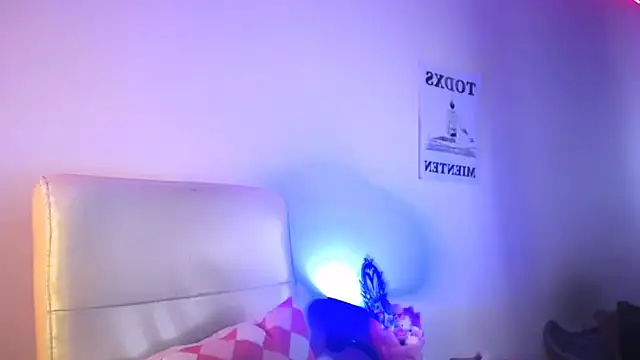 elektraa sky11 online show from October 31, 2025, 8:38 pm