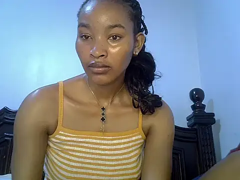 cute-alexis online show from December 16, 2025, 10:08 am