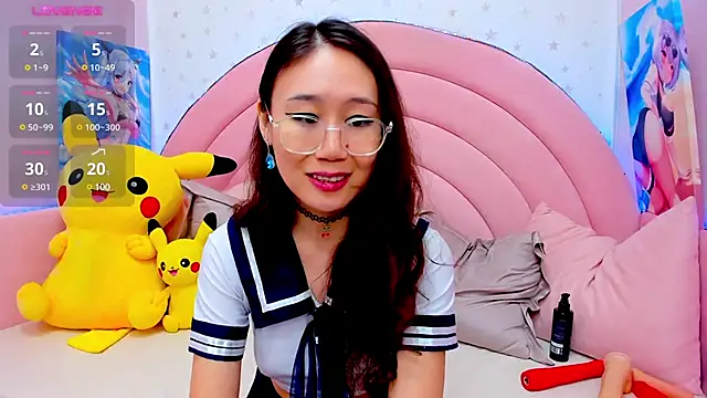 Nao  Chan  online show from March 14, 2025, 4:32 am